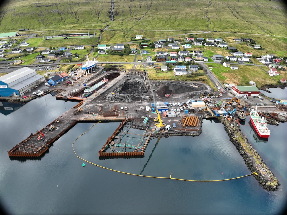 zz-damwanden kade uitbreiding