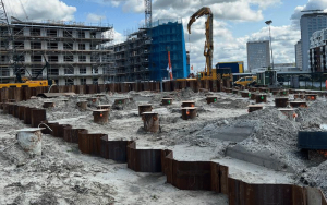 Bouw 3400 appartementen met stalen damwanden Gooimeer